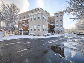 87 Franklin St 105, Quincy MA 02169