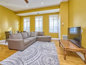 87 Franklin St 105, Quincy MA 02169