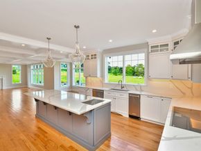 7 Stage Coach Road, Lexington MA 02421