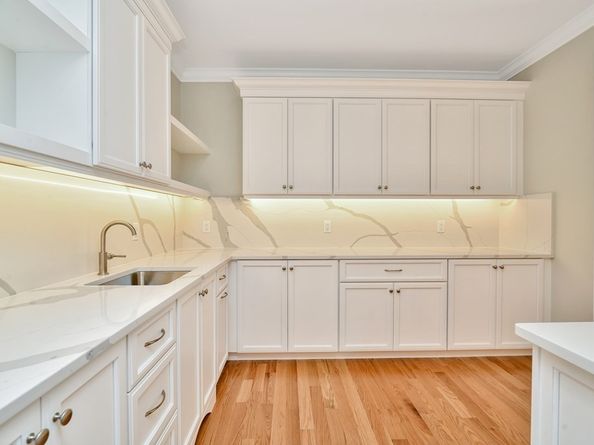7 Stage Coach Road, Lexington MA 02421