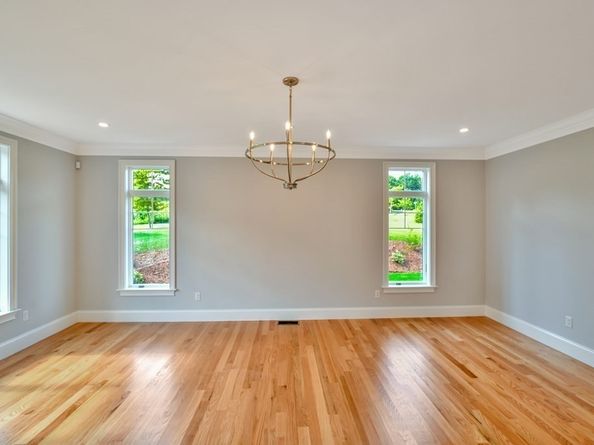 7 Stage Coach Road, Lexington MA 02421