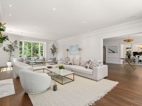 9 The Ledges, Newton MA 02459