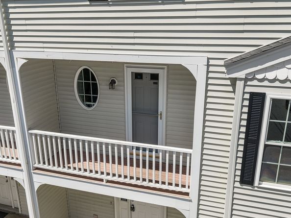 186 Tyngsboro Rd 6, Chelmsford MA 01863