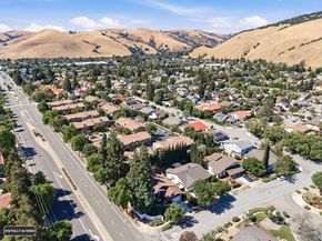 14 Viento Drive, Fremont CA 94536