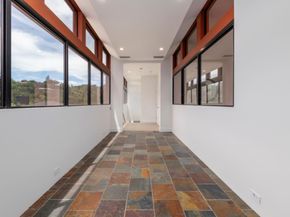 12 Las Aromas, Orinda CA 94563