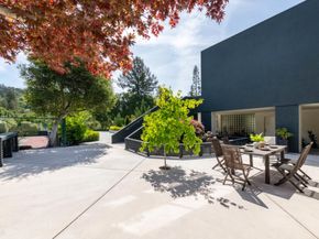 12 Las Aromas, Orinda CA 94563