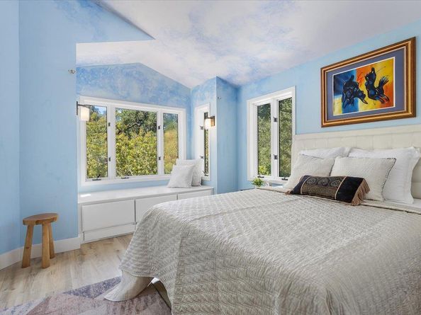 14275 Saratoga Avenue, Saratoga CA 95070