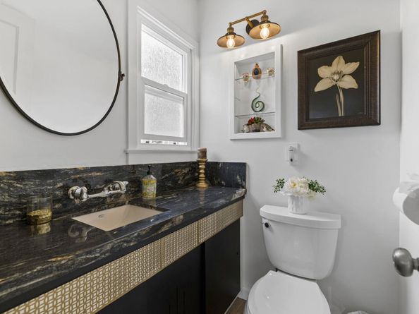 233 Rigg Street, Santa Cruz CA 95060