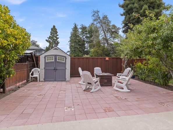 233 Rigg Street, Santa Cruz CA 95060