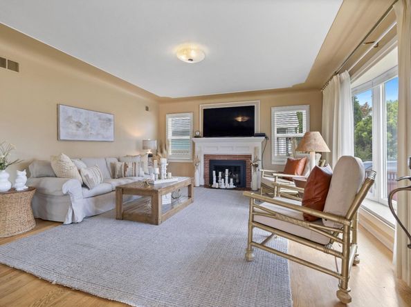 233 Rigg Street, Santa Cruz CA 95060