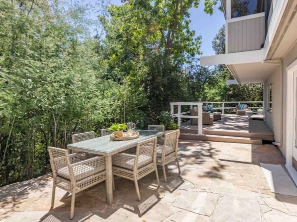 927 Continental Drive, Menlo Park CA 94025