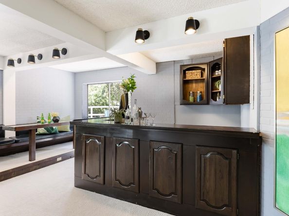 927 Continental Drive, Menlo Park CA 94025