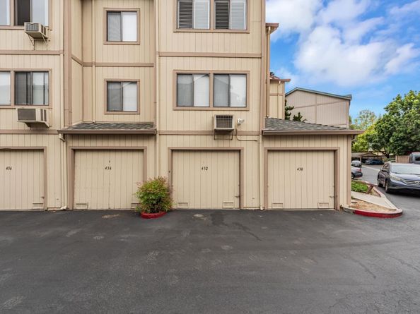 432 Coyote creek Circle, San Jose CA 95116