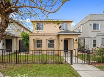 2627 W Vernon Avenue