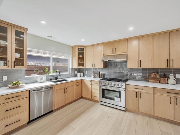 304 Evergreen Drive, South San Francisco CA 94080