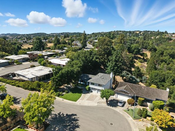 5529 Feather Court, Castro Valley CA 94552
