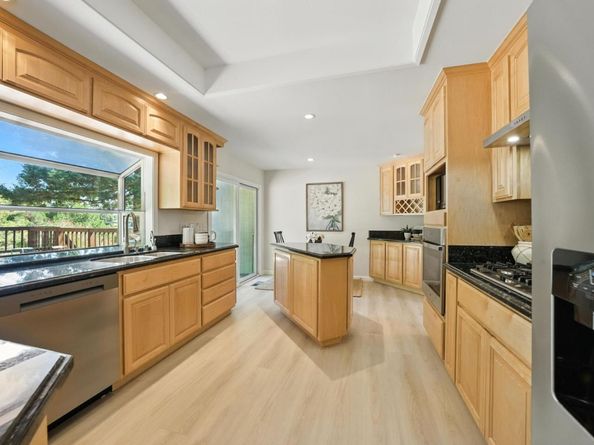 5529 Feather Court, Castro Valley CA 94552
