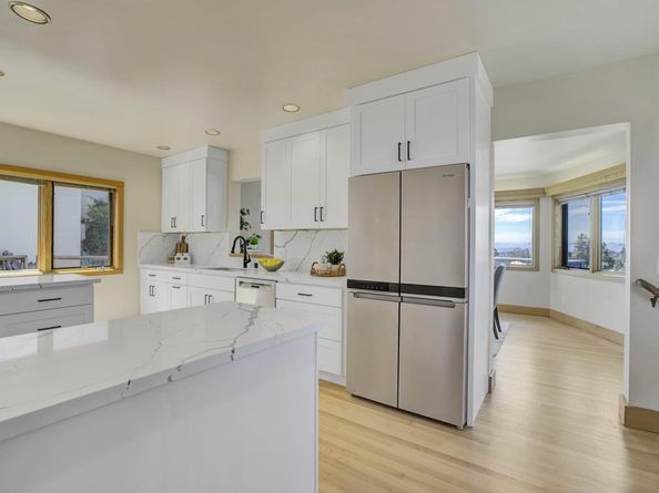 50 Hermosa Avenue, Oakland CA 94618