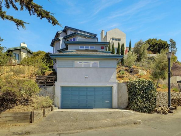 50 Hermosa Avenue, Oakland CA 94618