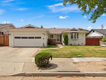 1467 Dove Lane