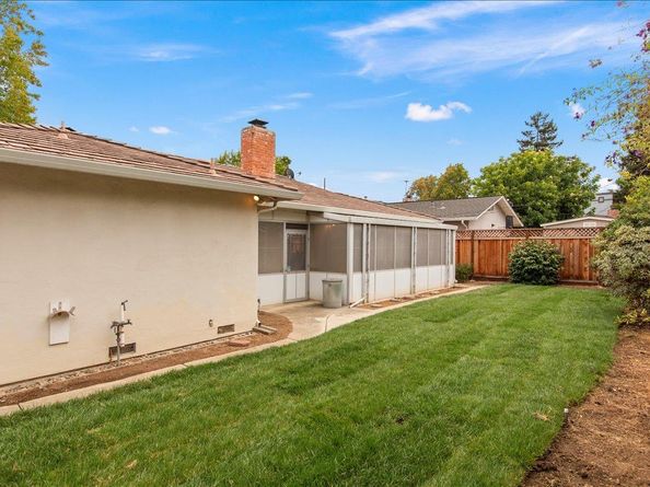 1467 Dove Lane, Sunnyvale CA 94087