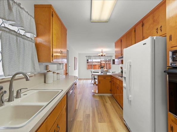 1467 Dove Lane, Sunnyvale CA 94087