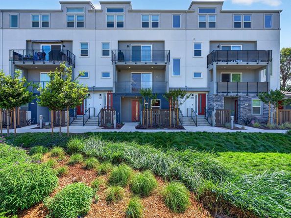 827 Redberry Way, San Jose CA 95117