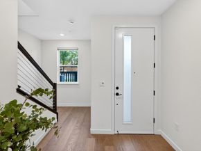 827 Redberry Way, San Jose CA 95117