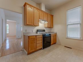 1030 Locust Street, San Jose CA 95110