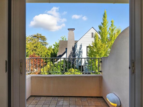 1630 Portola Avenue, Palo Alto CA 94306