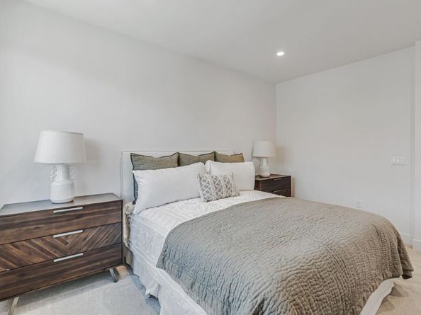 2878 Josephine Lane, Palo Alto CA 94303