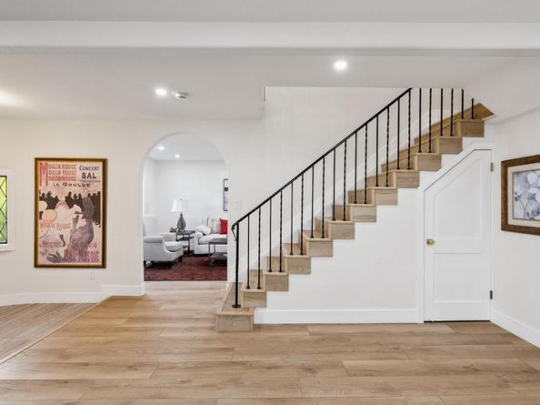 33 Seville Way, San Mateo CA 94402
