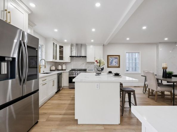 33 Seville Way, San Mateo CA 94402