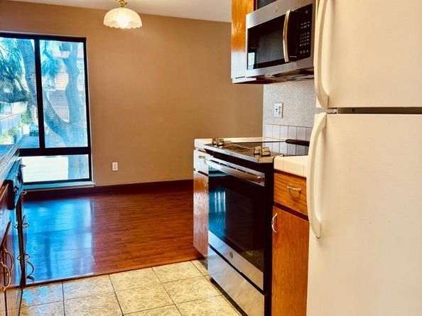 460 Pine Avenue, Half Moon Bay CA 94019