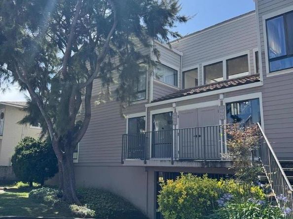 460 Pine Avenue, Half Moon Bay CA 94019