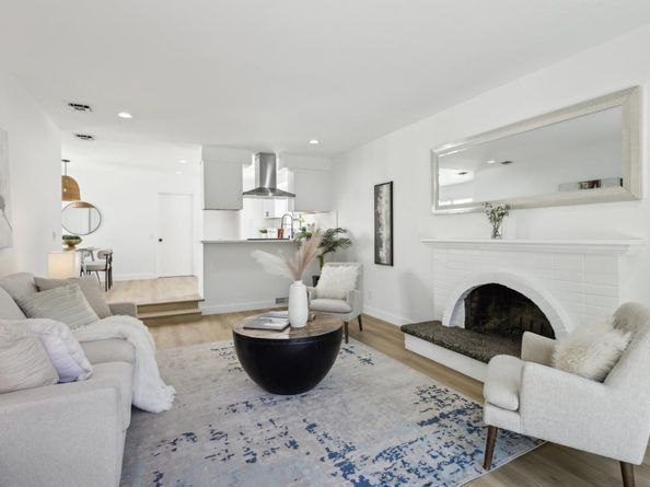 613 Pilgrim Drive, Foster City CA 94404