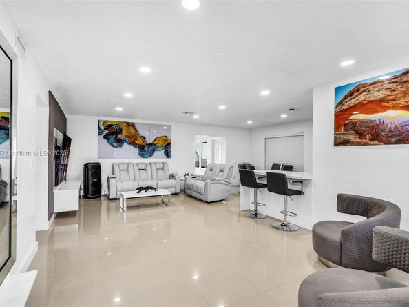 4510 NW 168th Terr, Miami Gardens FL 33055