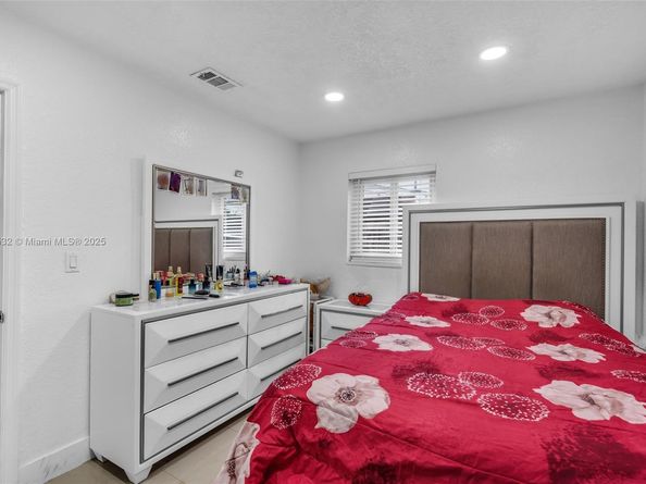 4510 NW 168th Terr, Miami Gardens FL 33055