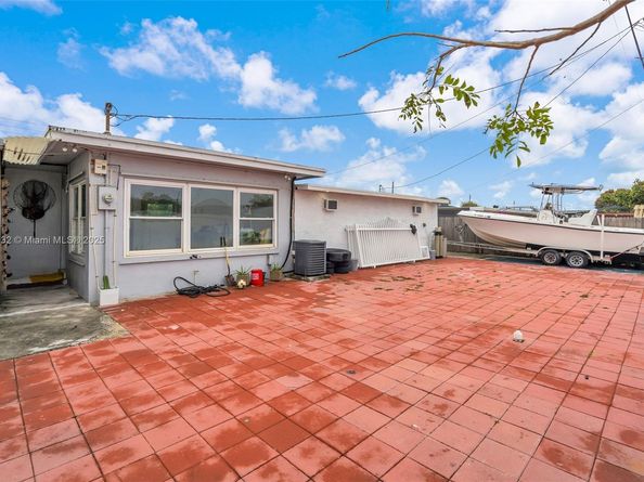 4510 NW 168th Terr, Miami Gardens FL 33055