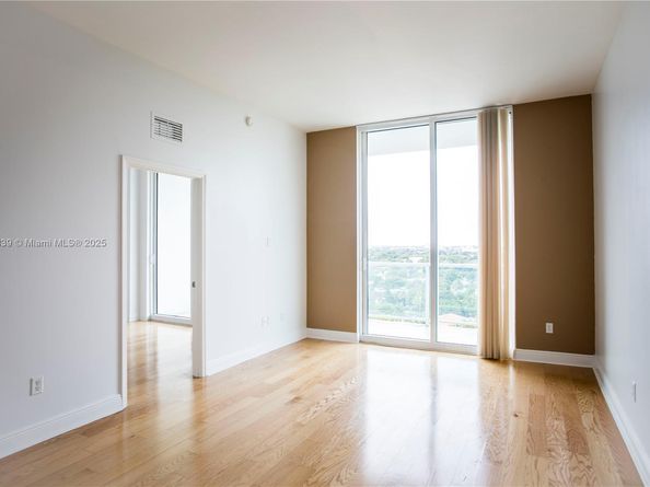 2525 SW 3rd Ave 1106, Miami FL 33129
