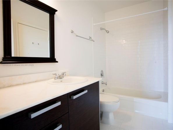 2525 SW 3rd Ave 1106, Miami FL 33129