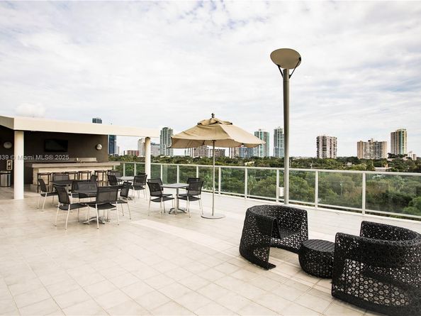 2525 SW 3rd Ave 1106, Miami FL 33129
