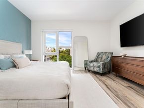 455 NE 39th St 105, Miami FL 33137