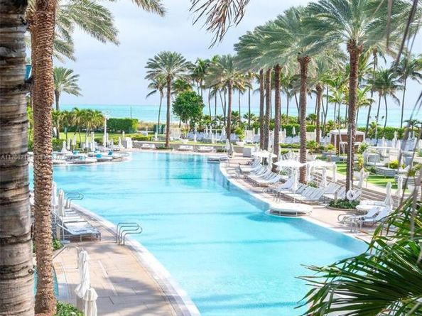 4401 Collins Ave 902, Miami Beach FL 33140