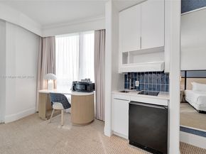 4401 Collins Ave 902, Miami Beach FL 33140