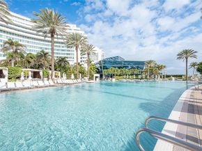4401 Collins Ave 902, Miami Beach FL 33140