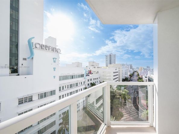 4401 Collins Ave 902, Miami Beach FL 33140
