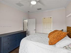 6073 Grand Cypress Cir W, Coconut Creek FL 33073