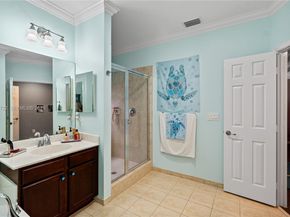 6073 Grand Cypress Cir W, Coconut Creek FL 33073