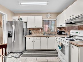 17231 NW 53rd Pl, Miami Gardens FL 33055